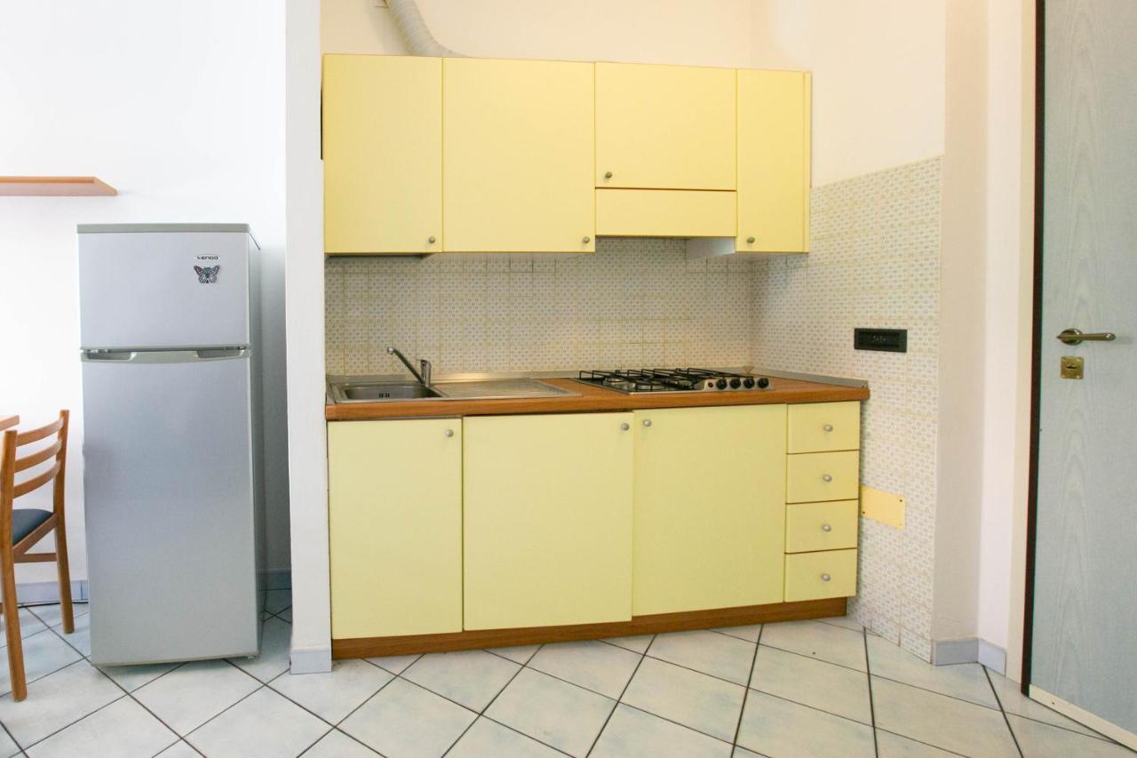 Residence Villa Dei Pini リミニ エクステリア 写真