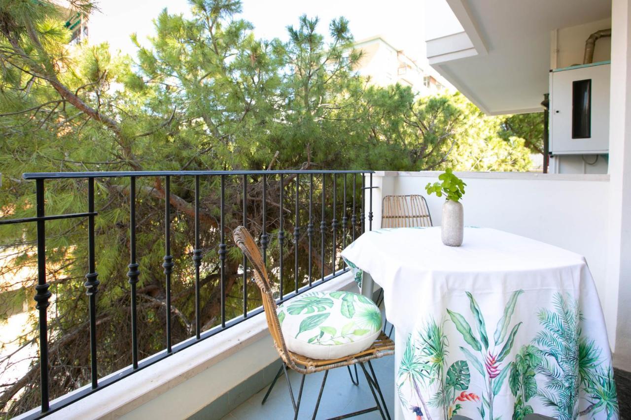 Residence Villa Dei Pini リミニ エクステリア 写真