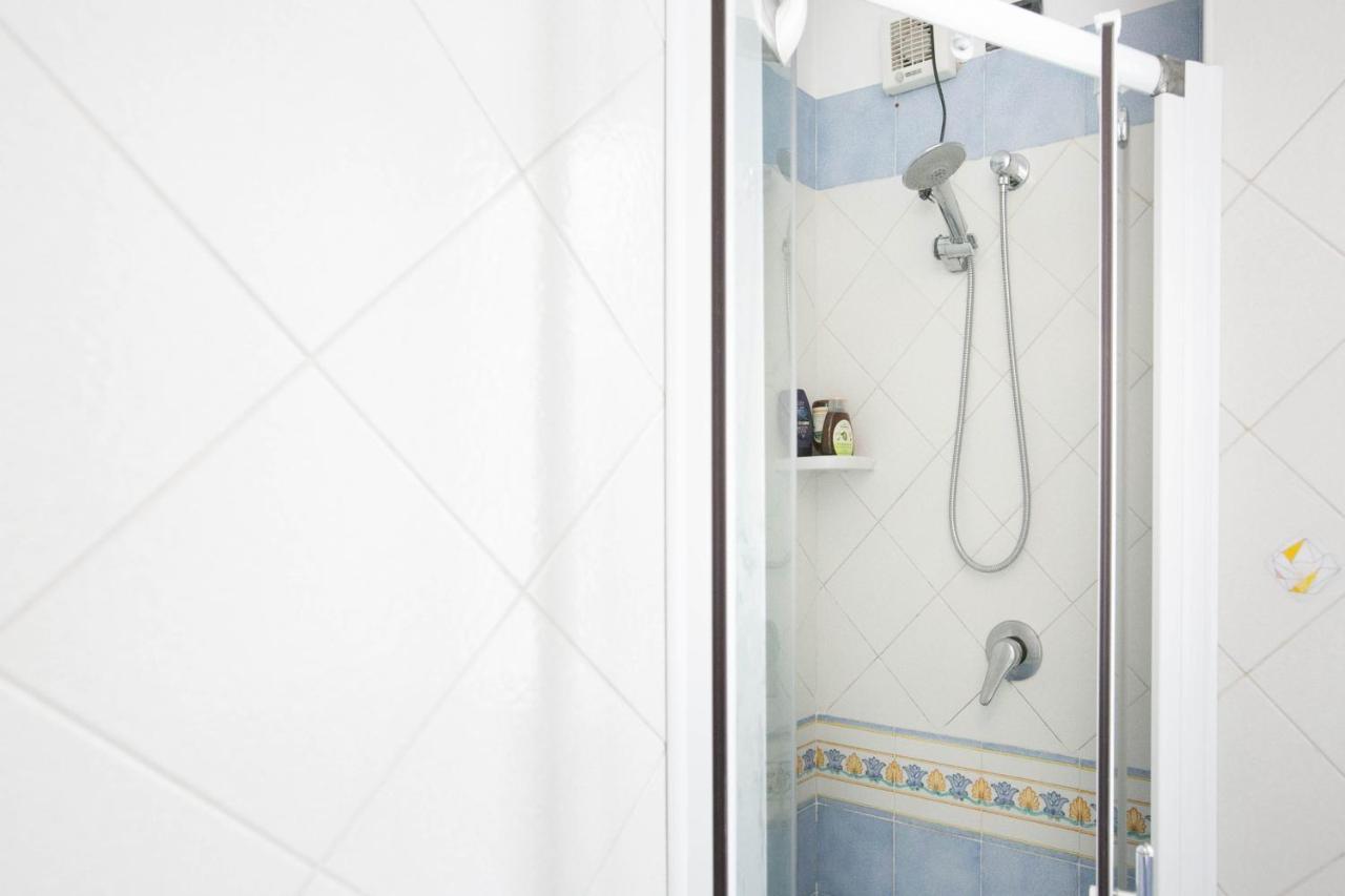 Residence Villa Dei Pini リミニ エクステリア 写真