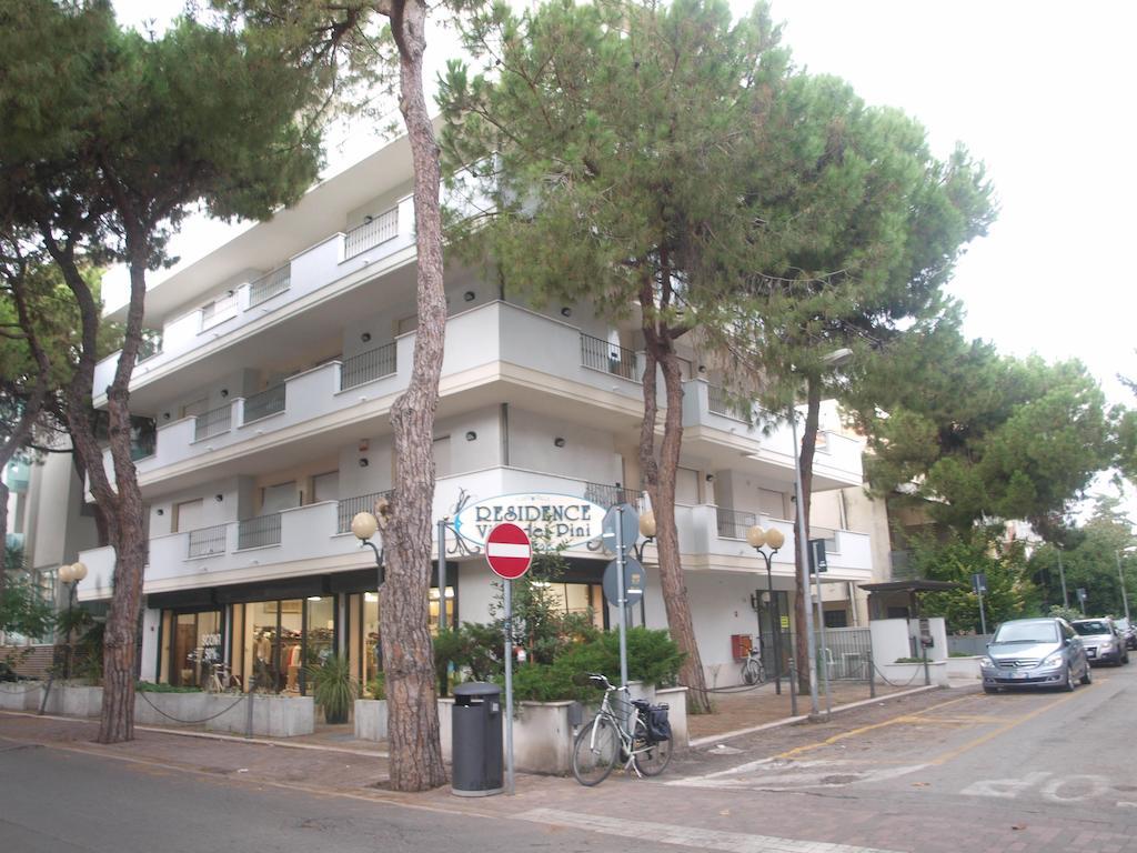 Residence Villa Dei Pini リミニ エクステリア 写真